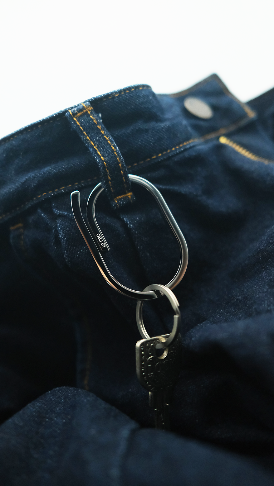 OBJ 01 — Carabiner